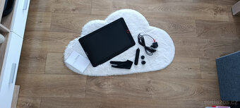 TABLET GRAFICKÝ - 2