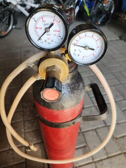 Tlaková láhev Co2 - 2