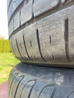 Pirelli 215/55 r17 - 2