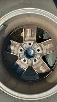 Originál Alu VW Golf +zimní pneu 195/65 R15 - 2