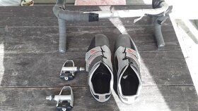 DIADORA silniční tretry s kufry v dobrém stavu devítky. - 2