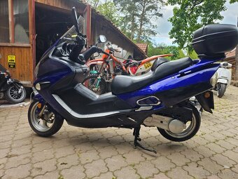 Skútr 125 - 2