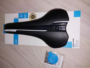 Sedlo PRO Griffon Carbon - 152mm - 2