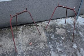 [Retro] Rudl na sudy + podstavce - 2