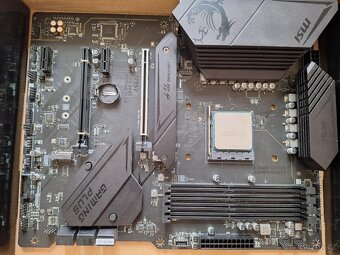 MSI B550 Gaming Plus + Ryzen 5 5500 – komplet s krabicemi - 2