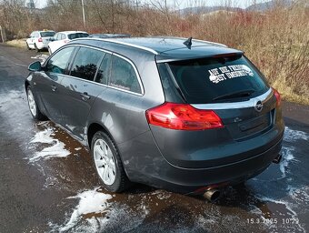 Opel Insignia 2.8 V6 turbo 4x4 - 2