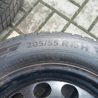 plechové disky + zimní pneu 205/55 R16 - 2