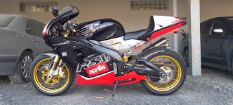 APRILIA RSV 1000 Mille R - 2