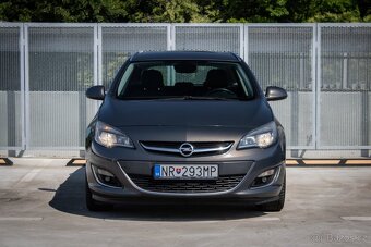 Opel Astra Sport Tourer ST 1.7 CDTI ECOTEC 130k - 2
