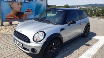 Mini cooper r56 1.6 16v 88kw - 2