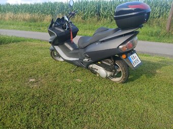 Prodám skútr 125 skupina B - 2
