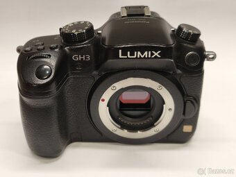 Panasonic Lumix GH3 (tělo) - 2