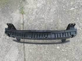 Hyundai í10 od 2013 Výztuha předního nárazníku - 2