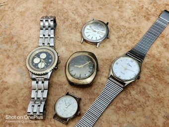 SMĚS STARÝCH HODINEK VIZ.FOTO - 2
