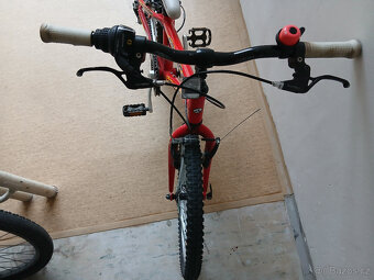 kolo author cosmic 20" červené 5 až 8 let - 2