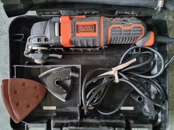 Multibruska oscilační Black-Decker MT300KA - 2