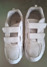 Dámská sportovní obuv - 2