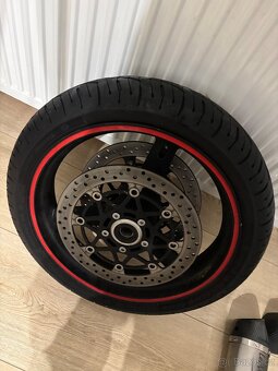 Predni zadni kolo kotouce Suzuki SV1000 SV1000S - 2