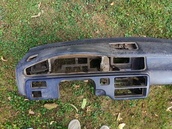 palubni deska Civic EG - 2