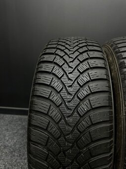 Sada pneu Falken 215/60/17 - 2