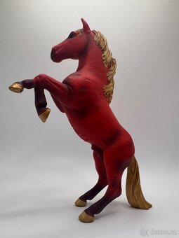 Schleich 82893 Lunar Mustang - 2