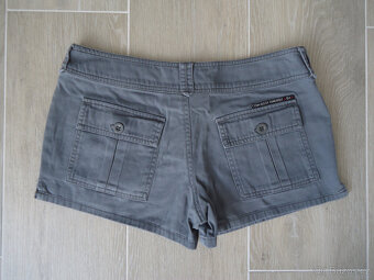 Dámské kraťasy, šortky - 2