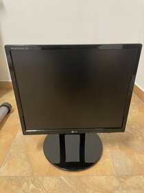 Monitor LG 19´´ - 2