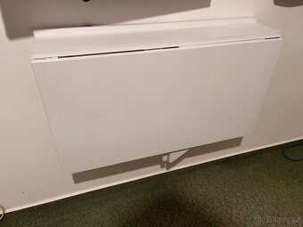 Nástěnný sklopný stůl - 2