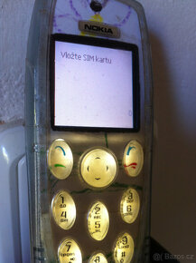 Stylový telefon NOKIA 3200 - 2