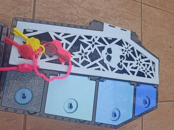 Skříňky Monster High 4ks - 2