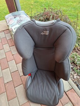 Dětská autosedačka - 2