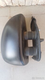 Zpětné zrcátko - 2