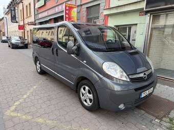 Opel vivaro - 2