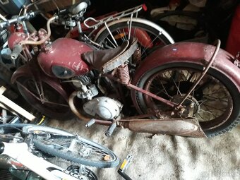 Motocykl Standard - 2