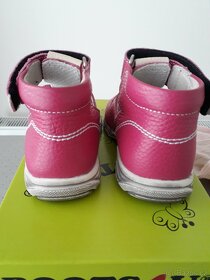Letní sandály Boots4U pro holčičku - velikost 24 - 2