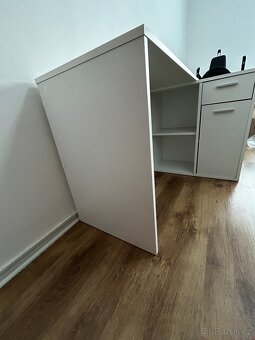 STÔL 117 X 84 CM VO VÝBORNOM STAVE - 2