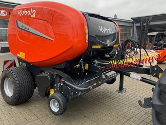 Svinovací lis Kubota BF2255 - 2