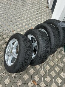 205/60 R 16 komplet s disky zimní VW Touran, Passat, Caddy - 2