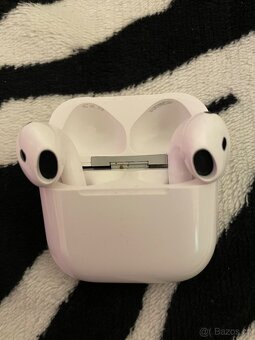 Apple AirPods 4 ANC - 2