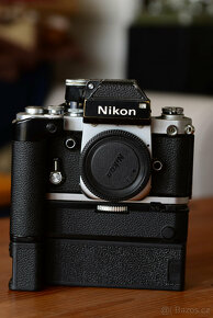 Nikon F2 Photomic + MD-3 + MB-2 - 2