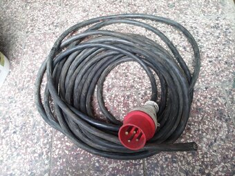 Prodlužovací připojovací kabel - 2