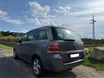 Opel Zafira 1.9 CDTi 7 mist - 2