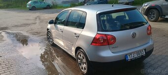 VW golf 5. 1.6 MPI - 2