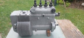 Vstřikovací čerpadlo 2426 na Zetor 6701. - 2