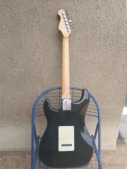 Elektrická kytara Crafter - 2