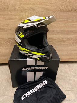 Motokrosová helma na motorku Cassida Cross Cup, vel. XL - 2