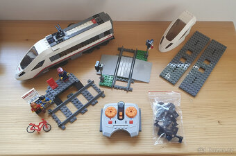Lego Vlak 60051 téměř "nový" - 2
