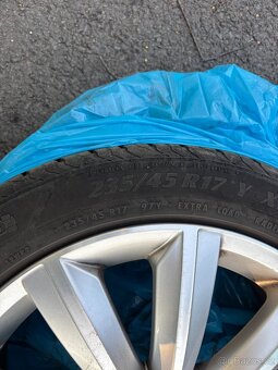 ALU kola 235/45R17 Letni pneu - 2