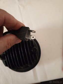 Led světlo univerzální kulaté.reservace - 2