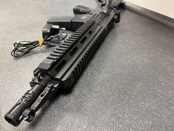 Airsoftova pistole HK 416 6mm včetně nabíječky - 2